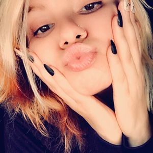 Meet your Posher, Telisha